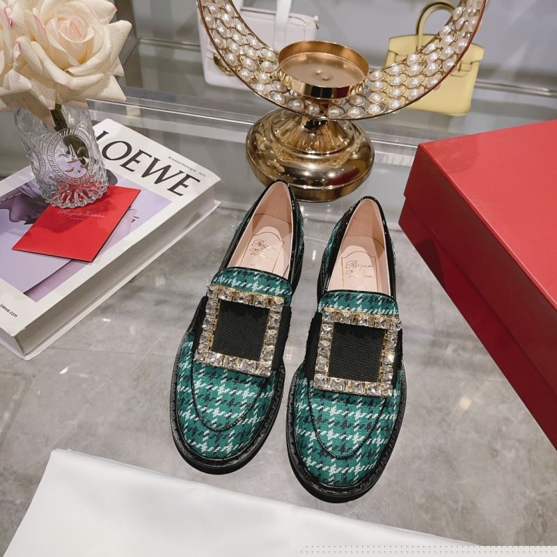 roger u1u1er flat shoes